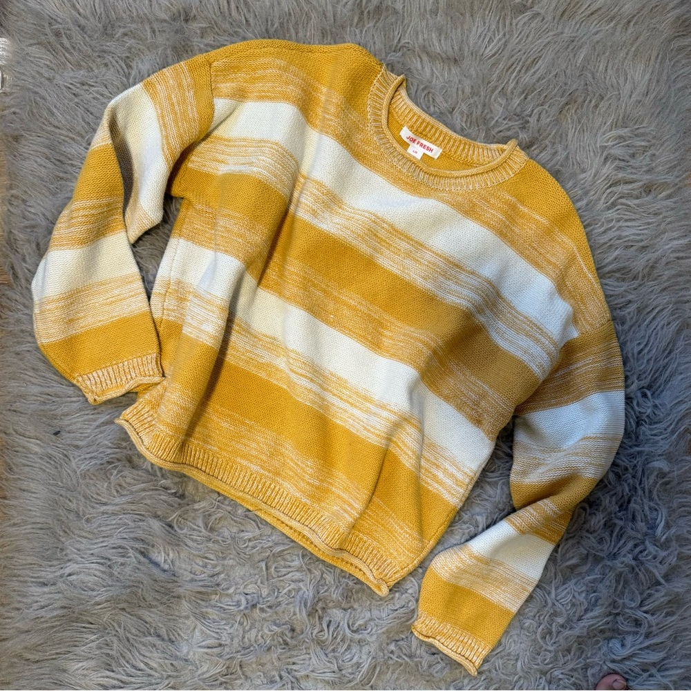 Joe Fresh yellow sweatshirt
